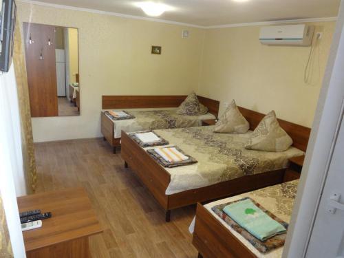 Витязево: Guest house U ivanycha