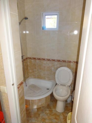 Витязево: Guest house U ivanycha