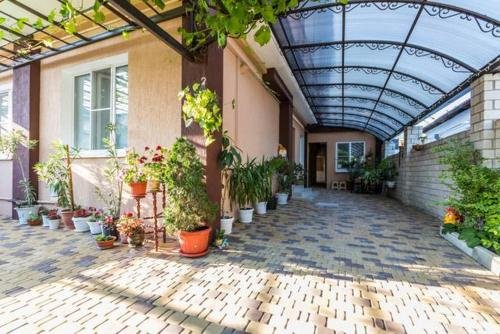 Кабардинка: Guest House U Valentiny