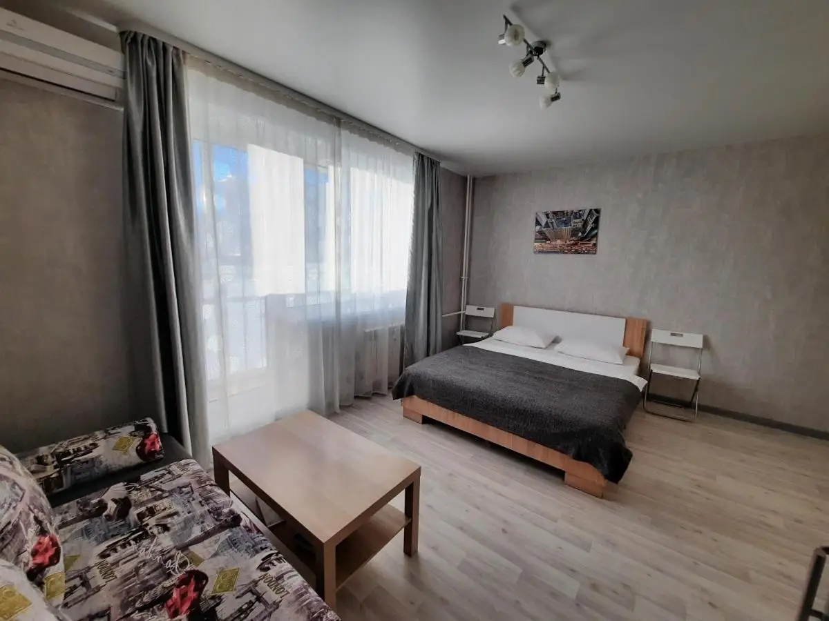 Челябинск: Apartment Pobeda 1