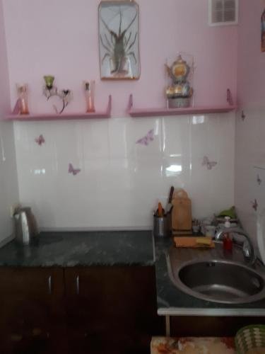 Анапа: Guesthouse Lotos