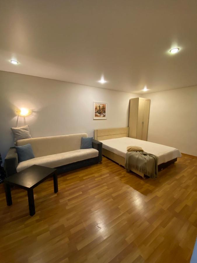 Магнитогорск: Apartment on Pravdy 28/1