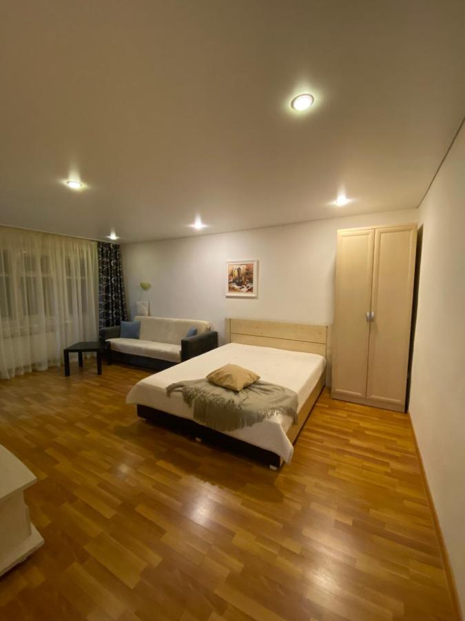 Магнитогорск: Apartment on Pravdy 28/1