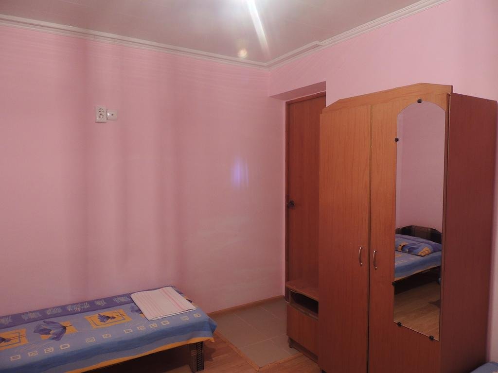 Геленджик: Guesthouse na Lunacharskogo 38
