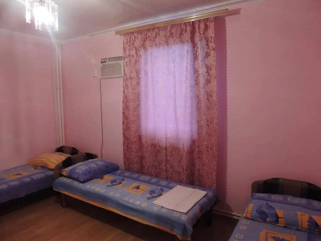 Геленджик: Guesthouse na Lunacharskogo 38