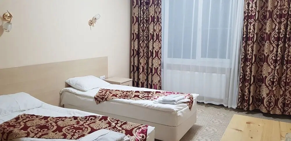 Крымск: Hotel Cafe Tourist