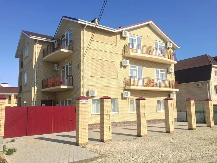 Благовещенская: Hotel Complex Marlen