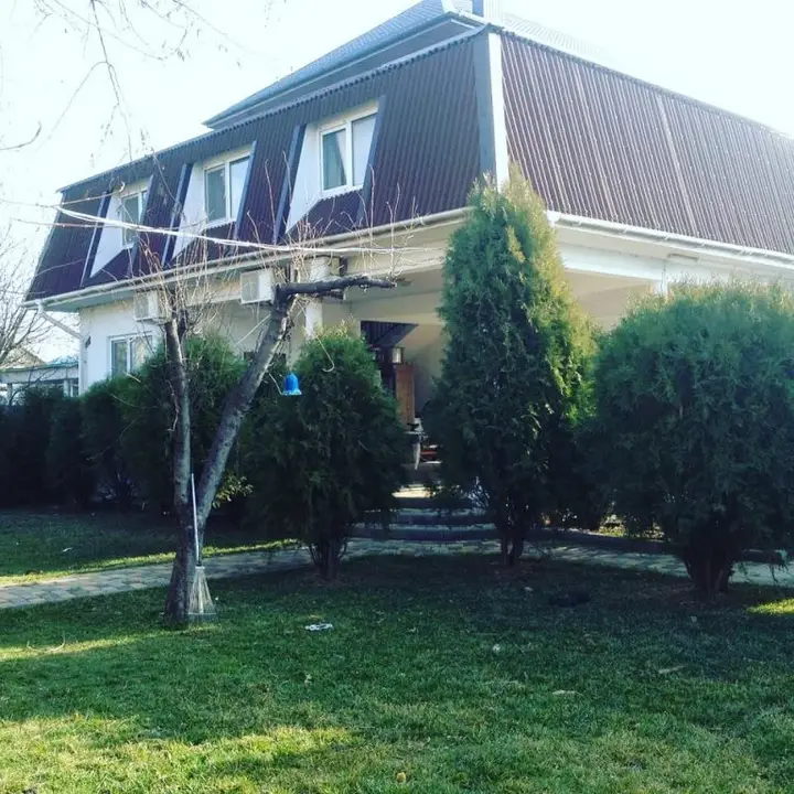 Витязево: Hotel Na Chernomorskoy