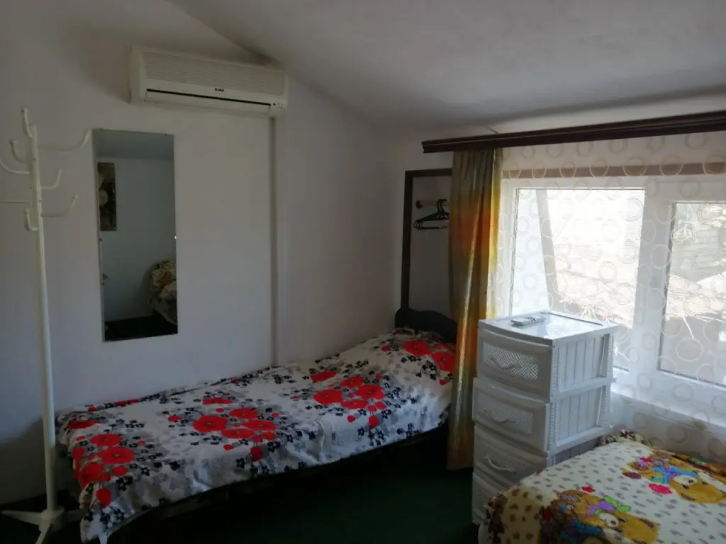 Витязево: Hotel Na Chernomorskoy