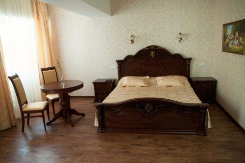 Hotel New Astoria — фото 1