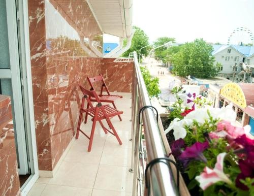 Архипо-Осиповка: Hotel New Astoria