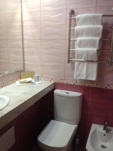 Полтавская: Park Hotel Uyut V Poltavskoy