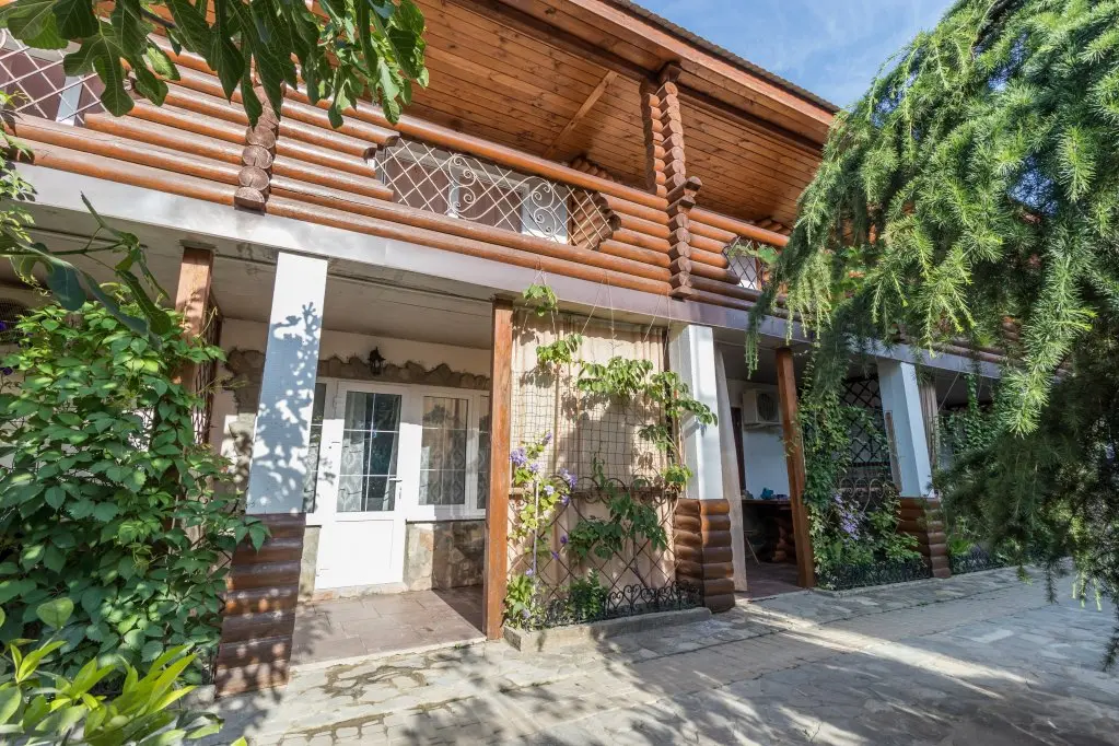 Архипо-Осиповка: Hotel Yugomore