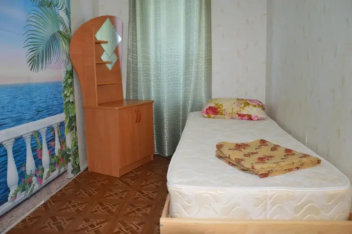 Должанская: Itan Guest House