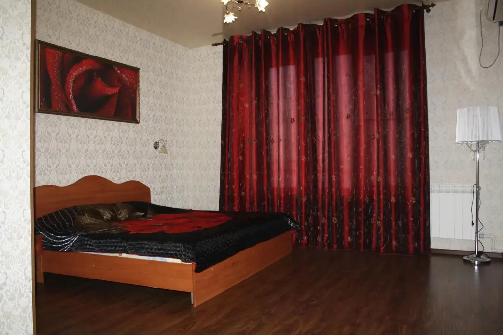 Новороссийск: Gostinitsa Korsar