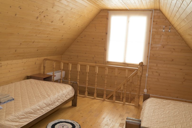 Голубицкая: Lazurnyij Bereg Guest House