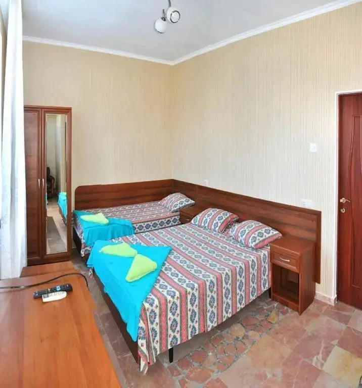 Витязево: Ksenofont i Maria Guesthouse