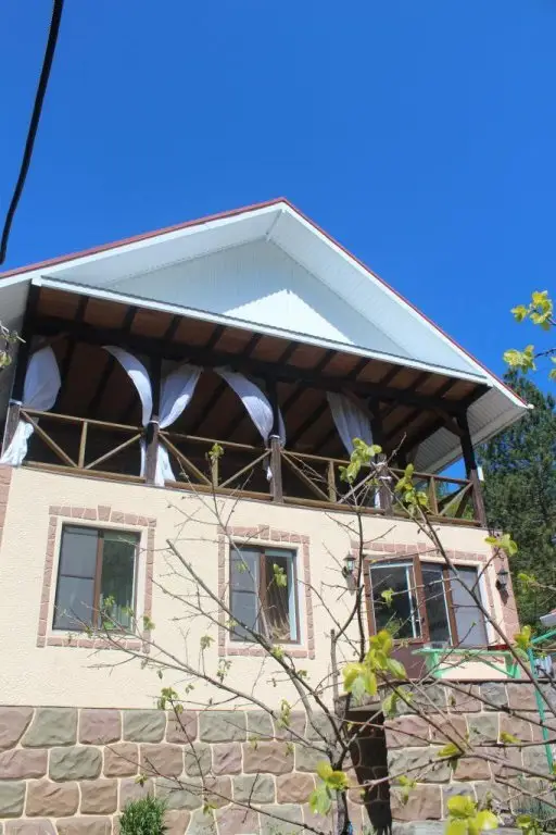 Бетта: El Guest House