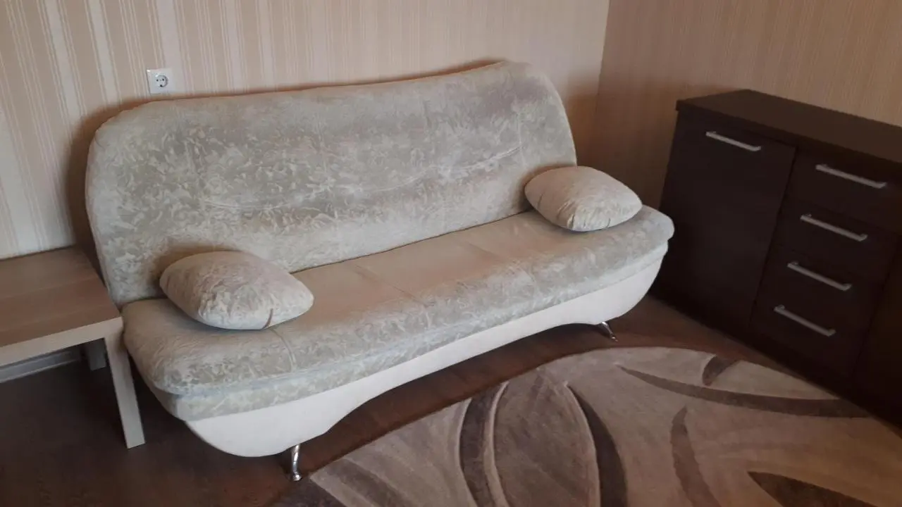 Миасс: Apartments Likhachyova 35
