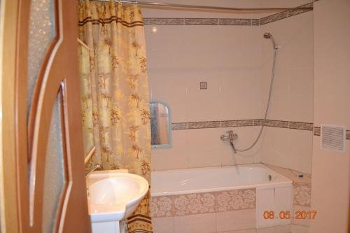 Анапа: Mini Hotel Veles