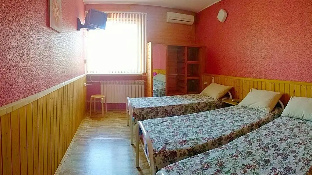 Витязево: Mini-hotel Gorlinka