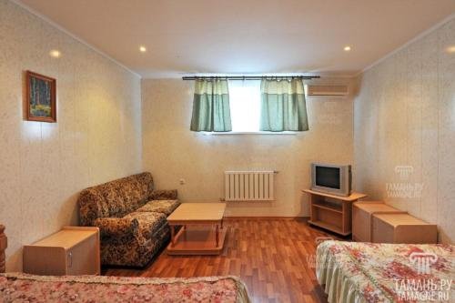 Ильич: Na Beregu Guest House
