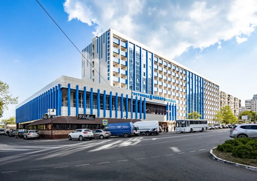 Отель Новороссийск — фото 1