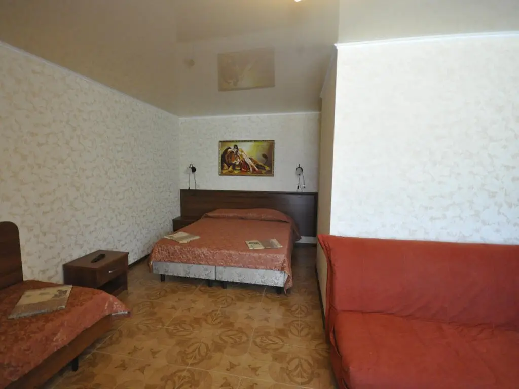 Дивноморское: Hotel Atrium