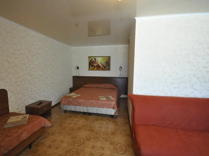 Дивноморское: Hotel Atrium