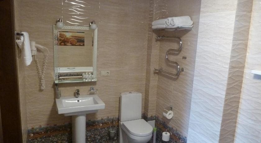 Геленджик: Отель Морской Клуб