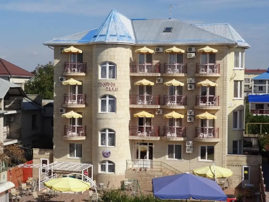 Отель Посейдон Палас — фото 1