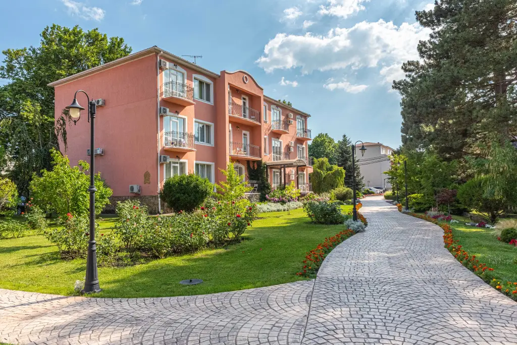 Курортный отель Alean Family Riviera — фото 1