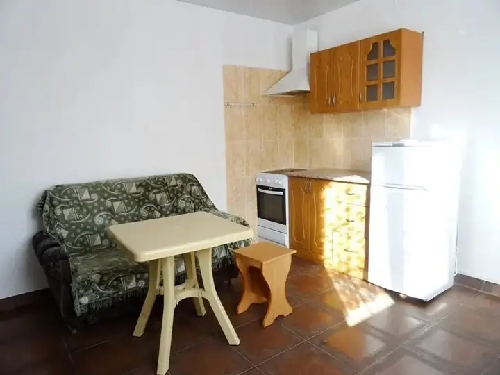 Анапа: Rodnikovaya 21 V Guest House