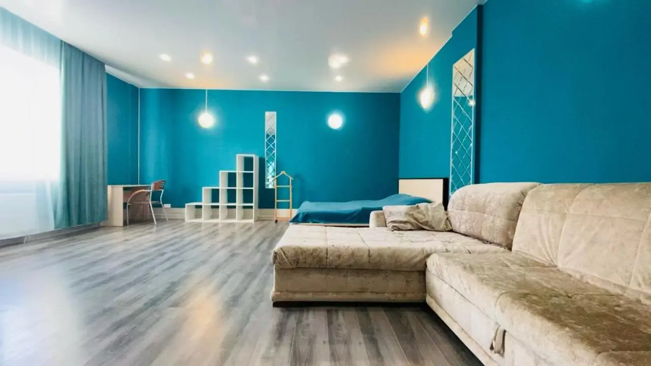 Челябинск: InnHome Apartments Площадь Революции