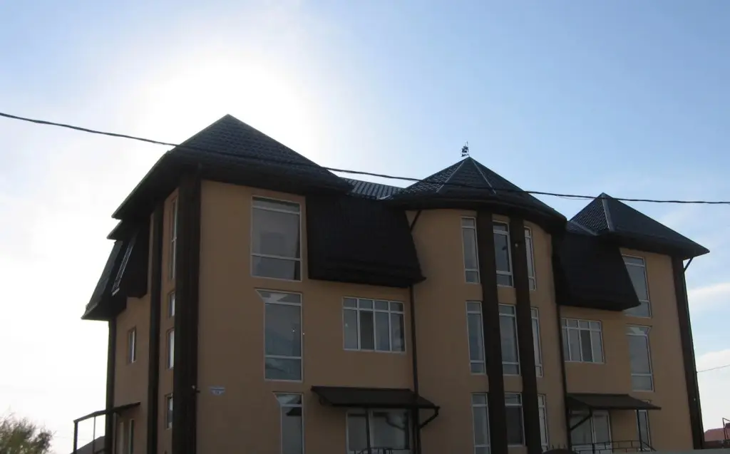 Пересыпь: Guest House Semeyniy