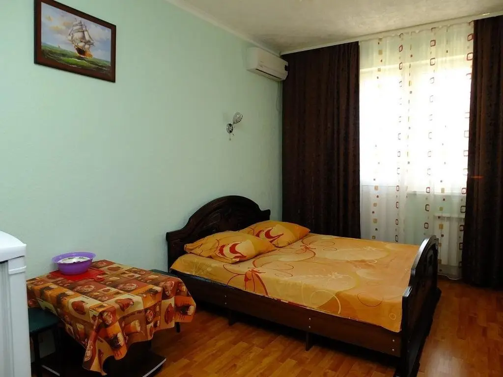 Геленджик: Guest House Semeiny