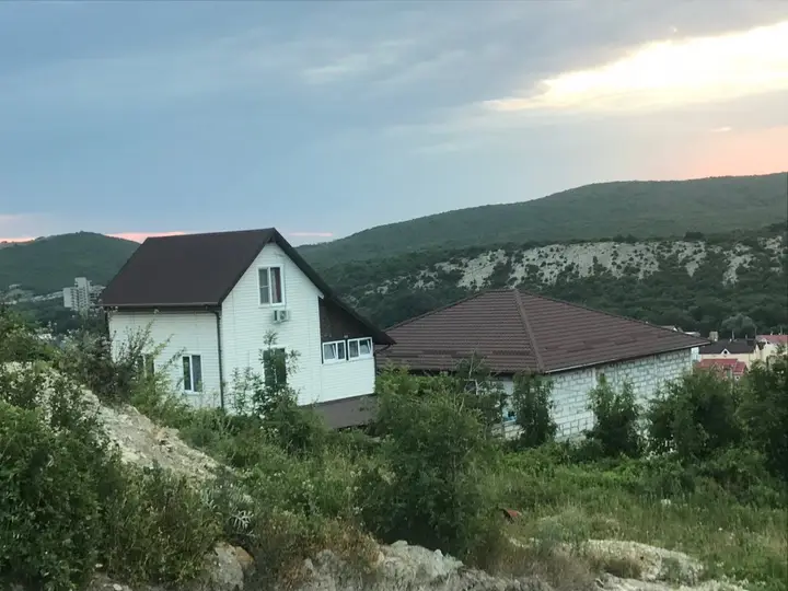 Сукко: Гостевой Дом Серов