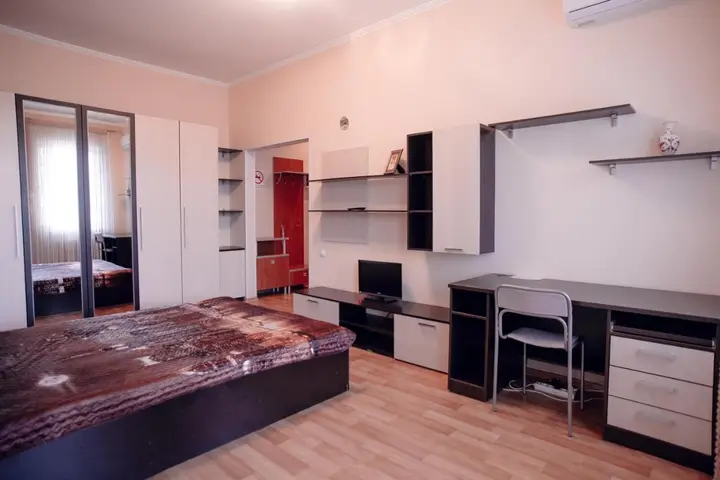 Магнитогорск: Apartment Lenina 69