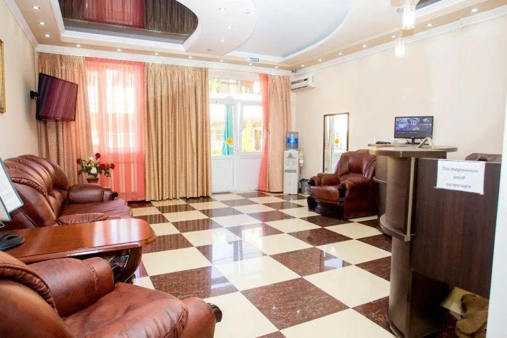 The Hloya Inn — фото 1