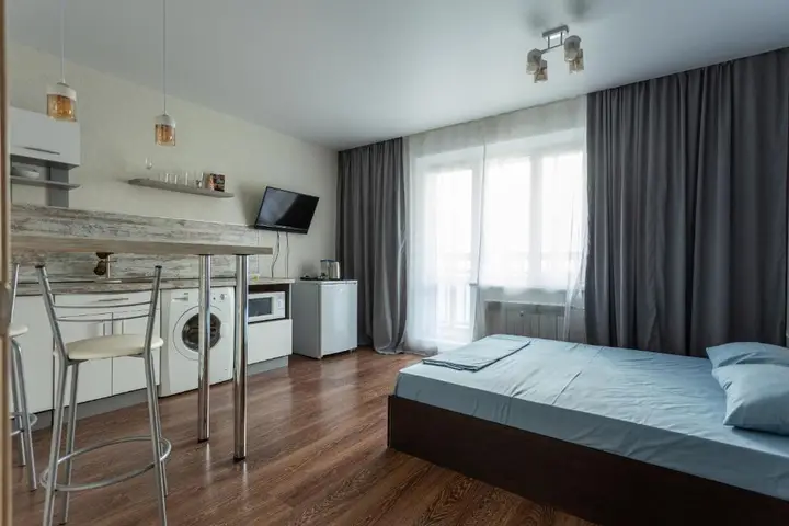 Челябинск: Apartment on Bratyev Kashirinyk 111