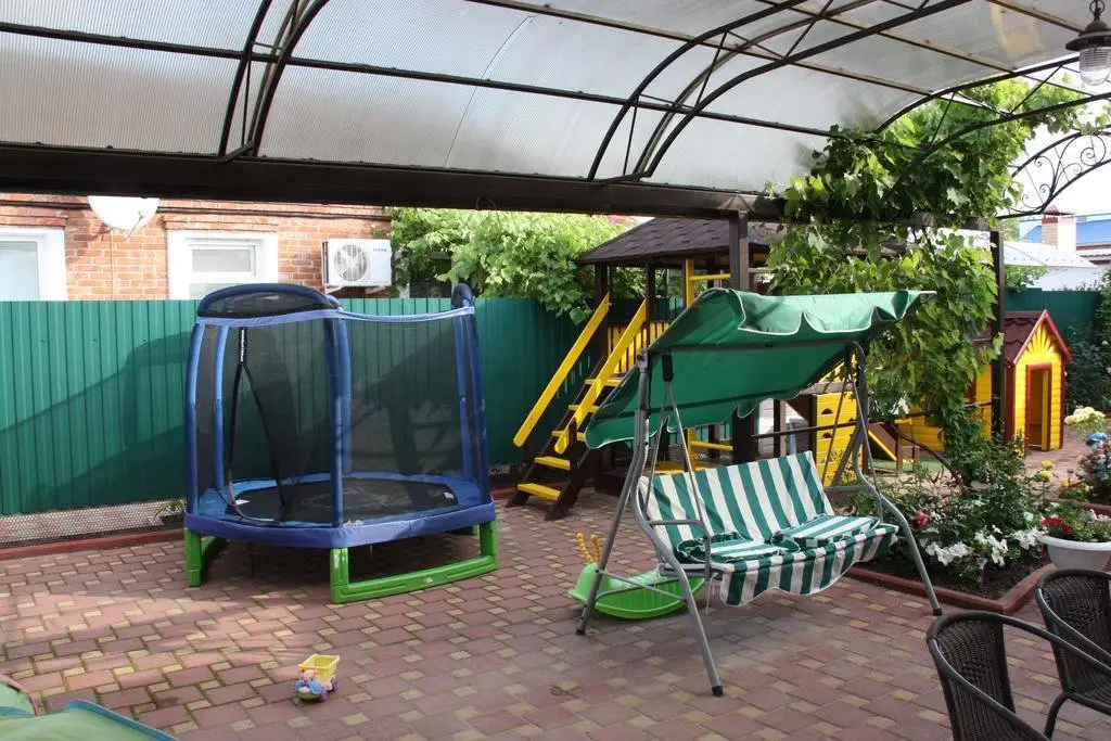 Ейск: Guest House Viktoria House