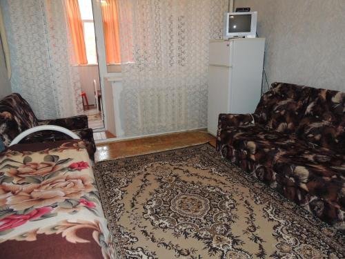 Ейск: Viktoriya Guest House