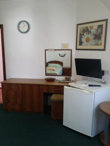 Анапа: Guest house Visit