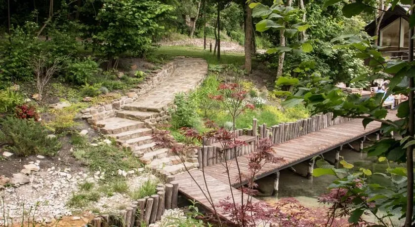 Геленджик: Загородный Клуб Кордон