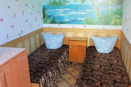 Витязево: Guest House Zelenyy dvorik