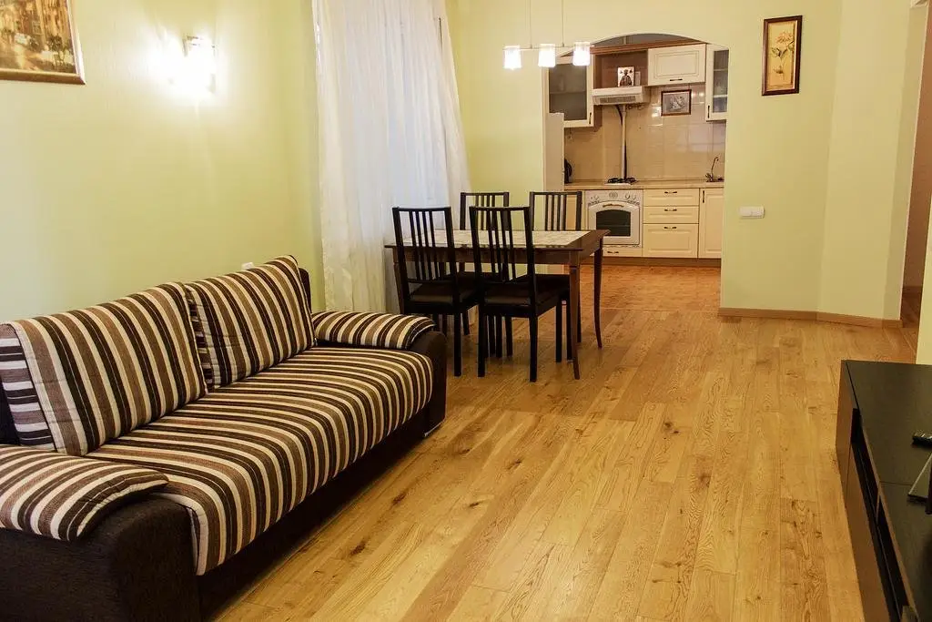Нижний Новгород: Gorkogo Apartment
