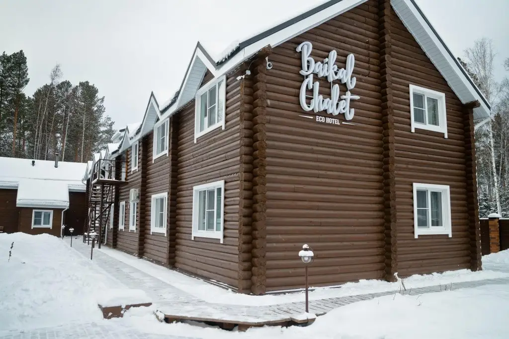 Максимиха: Baikal Chalet