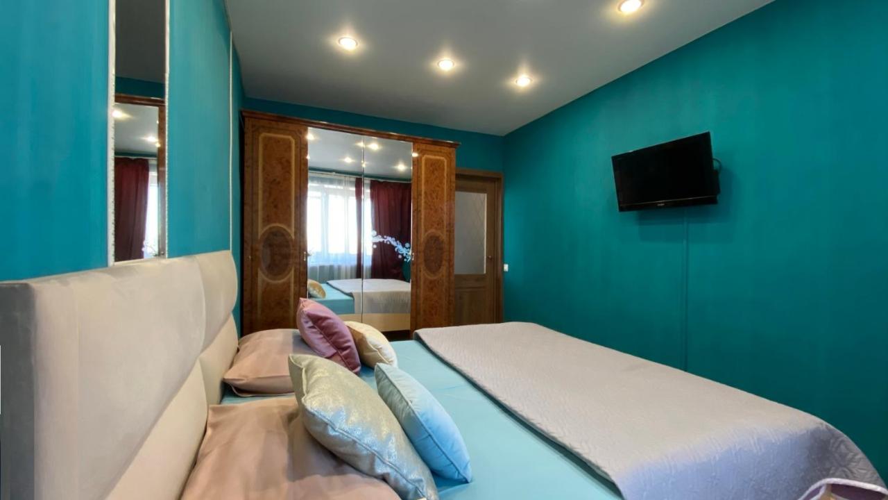 Челябинск: InnHome Apartments Lenina Avenue 38