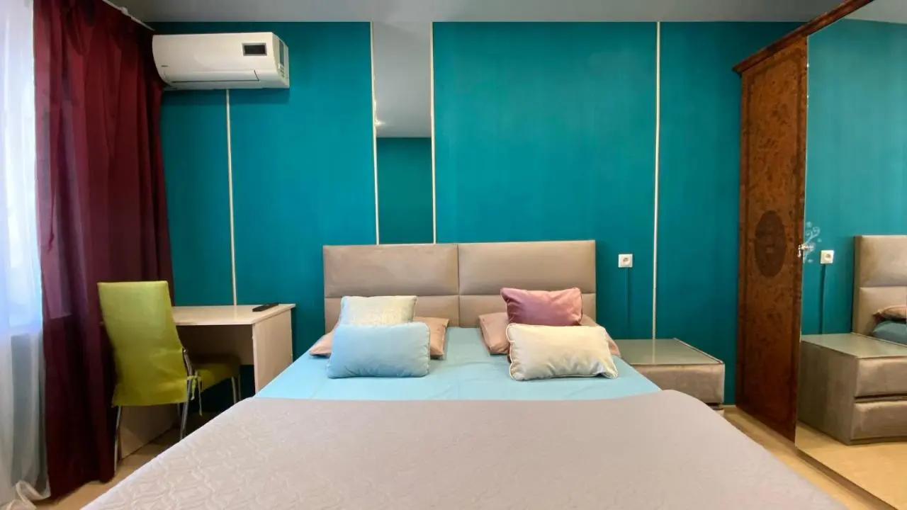 Челябинск: InnHome Apartments Lenina Avenue 38