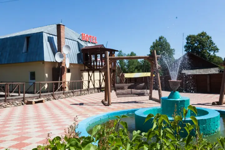 Синяя Осока: Отель Синяя Осока